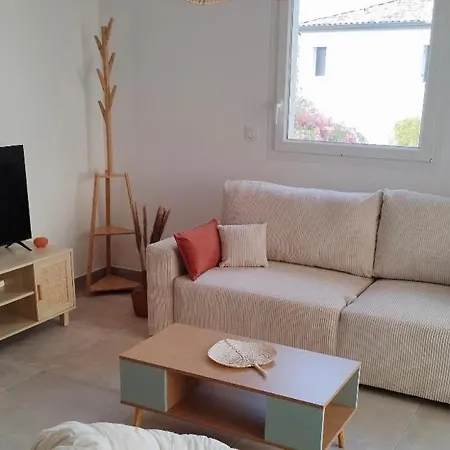 La Cime Neuf Au Port, Clim, Wifi, Parking, Apartment